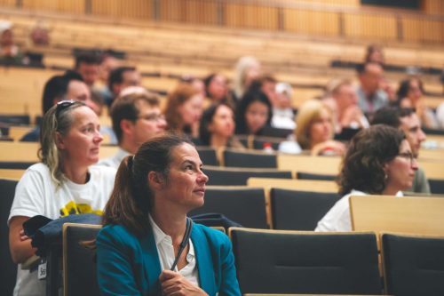 G-Forum Begruessung GesineGrande 12 ST s